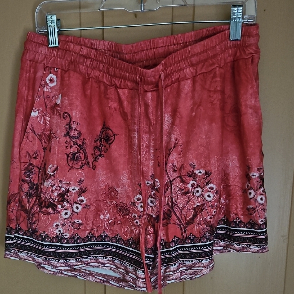 High Waist Red and Orange Shorts with Ornate Border